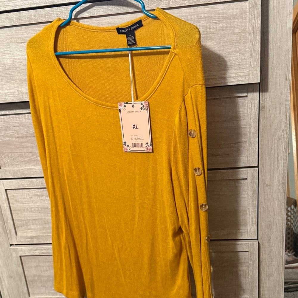 Carolyn Taylor Yellow Long Sleeve Top with Button Details
